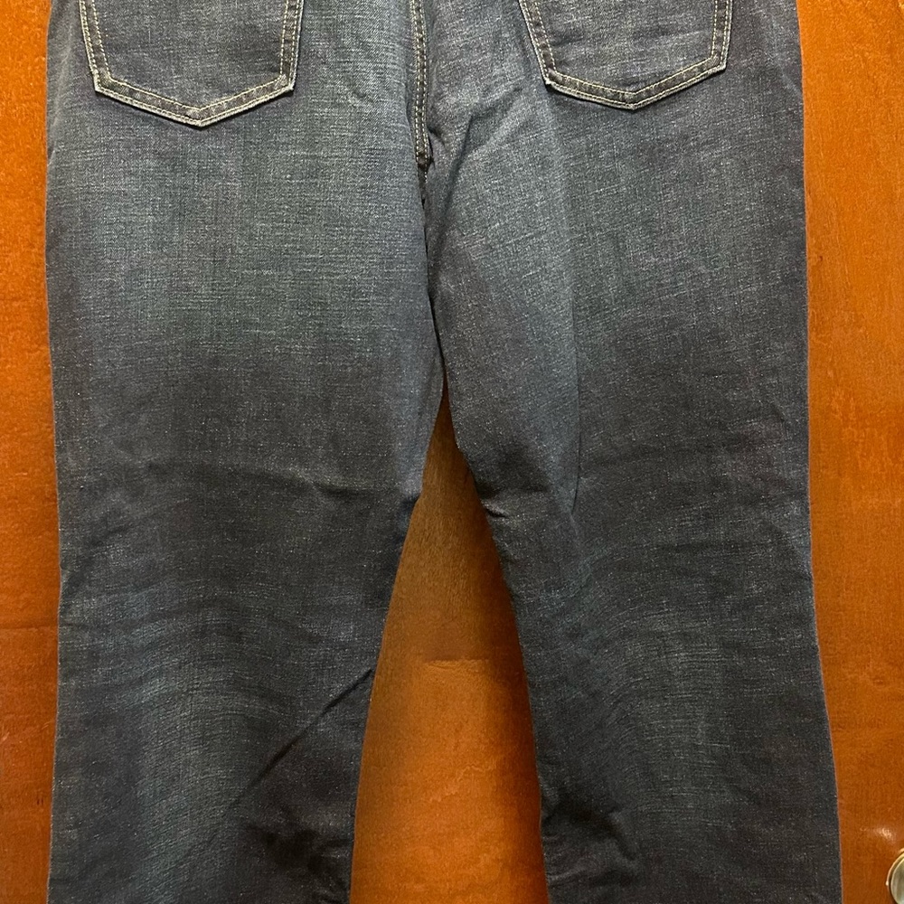 Men’s Jeans - Picture 2 of 3
